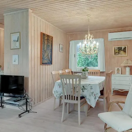 Lovely In With Kitchen Tatil Evi *